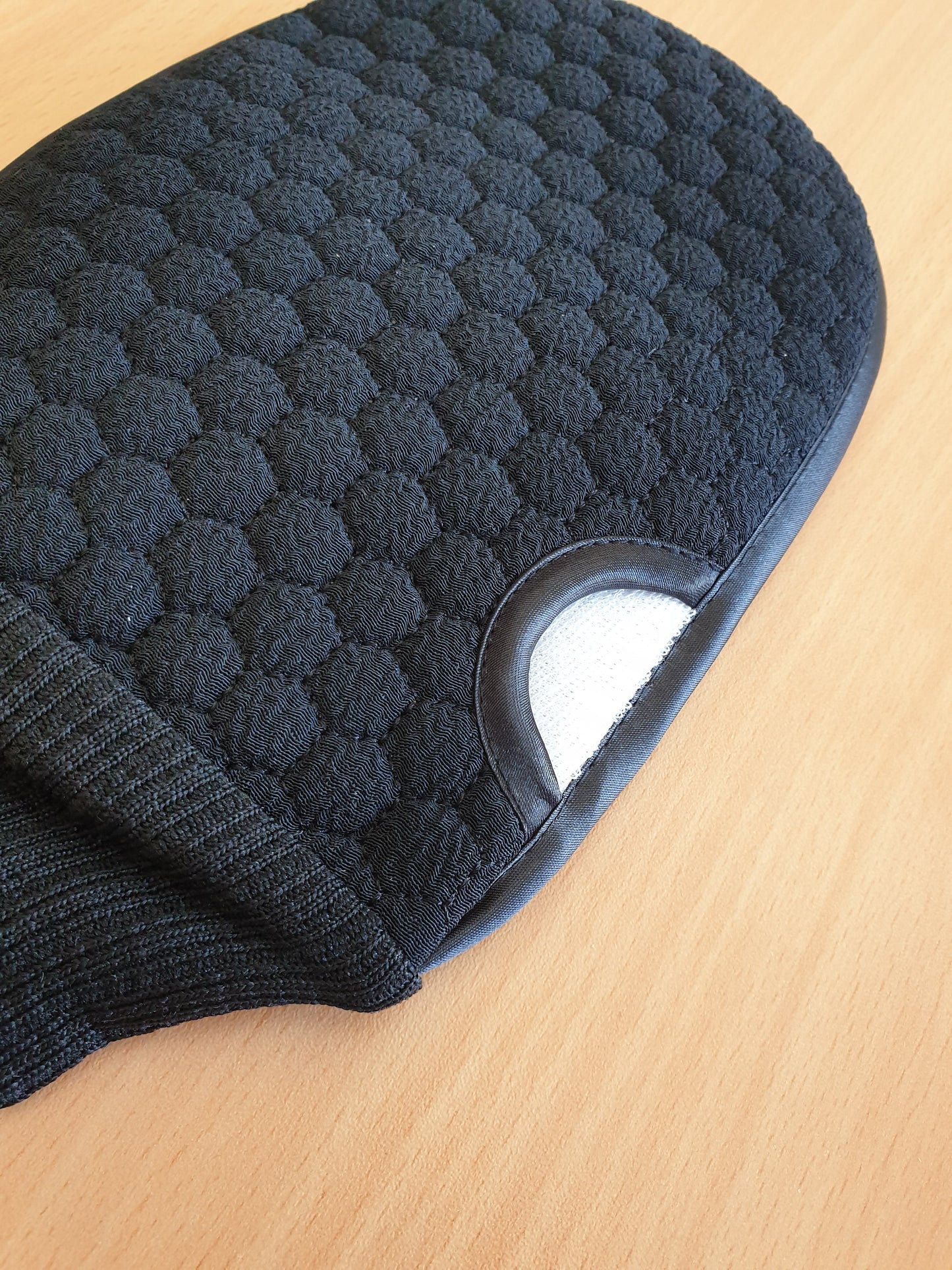 4pk Exfoliating Glove Dual Sided with Thumb Hole Black